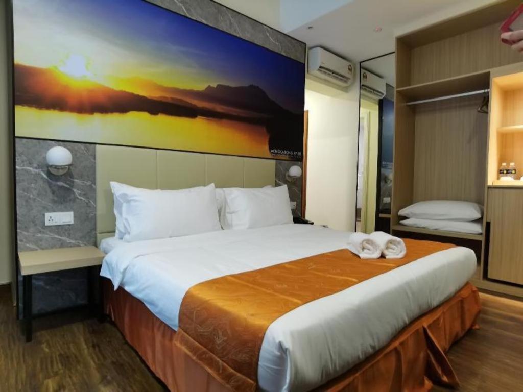Kingston Hotel Kota Kinabalu Exterior photo